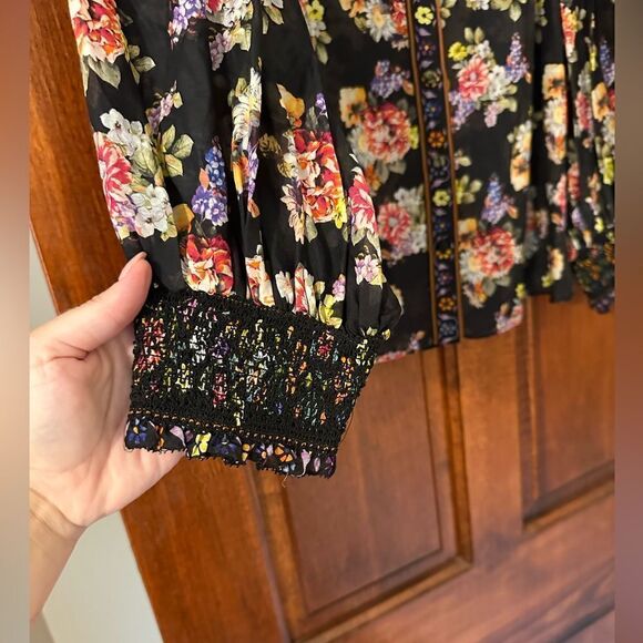NWT Alice and Olivia Cosima Floral Button Up Blouse Size Large - Picture 10 of 13